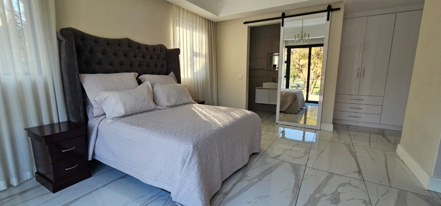 5 Bedroom Property for Sale in The Islands Estates North West